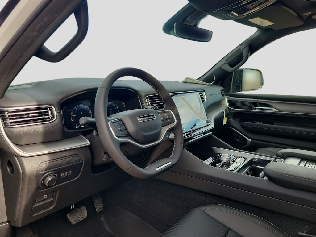 Thumbnail: 2026 Jeep Grand Wagoneer - 2