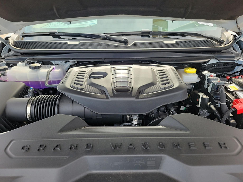 Thumbnail: 2026 Jeep Grand Wagoneer - 9