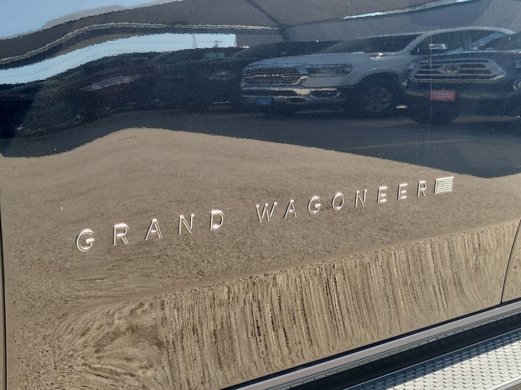 Thumbnail: 2026 Jeep Grand Wagoneer - 7