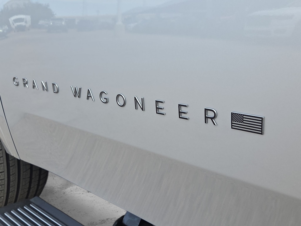 Thumbnail: 2026 Jeep Grand Wagoneer - 6