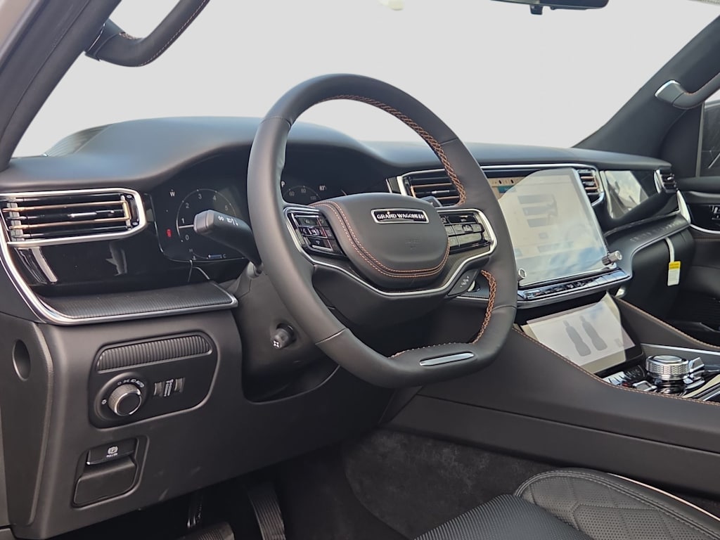Thumbnail: 2026 Jeep Grand Wagoneer - 2