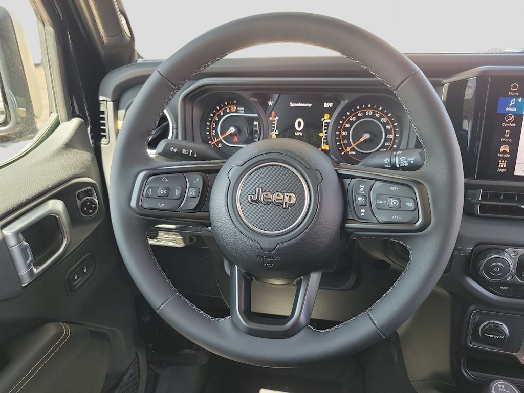 Thumbnail: 2026 Jeep Gladiator - 13