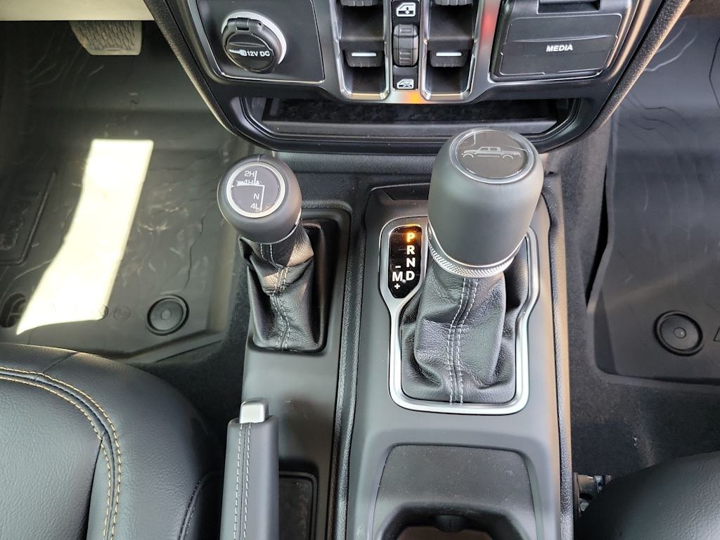 Thumbnail: 2026 Jeep Gladiator - 24