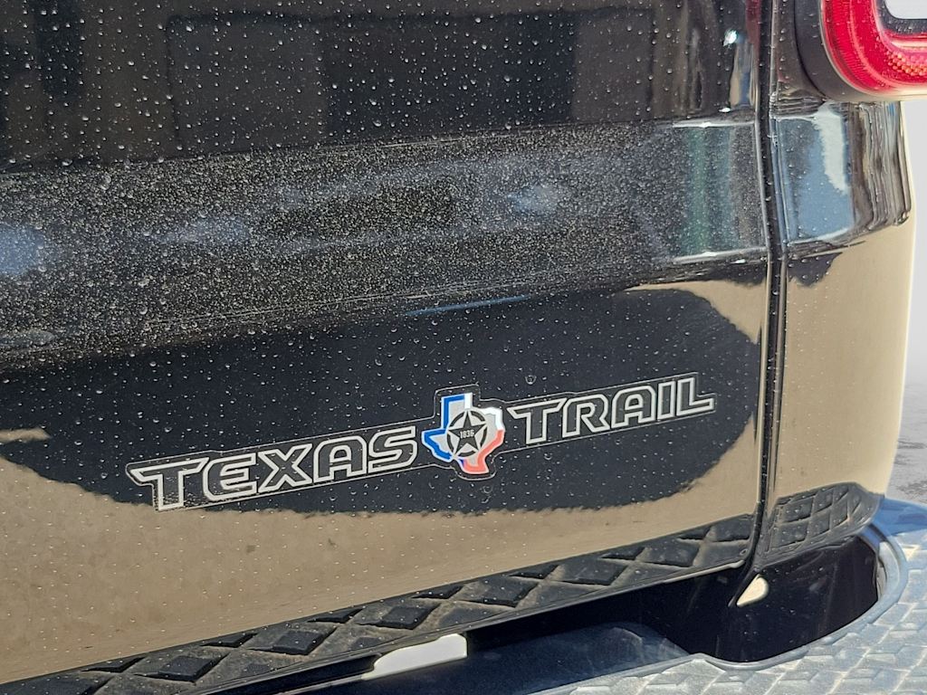 Thumbnail: 2026 Jeep Gladiator - 7