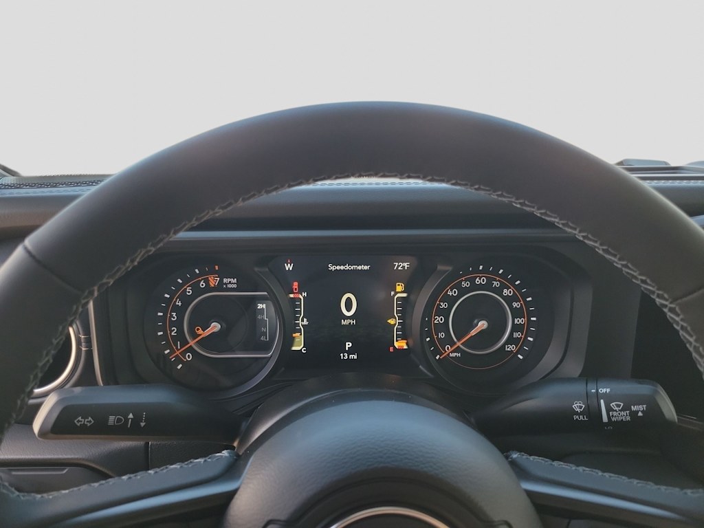 Thumbnail: 2026 Jeep Gladiator - 17
