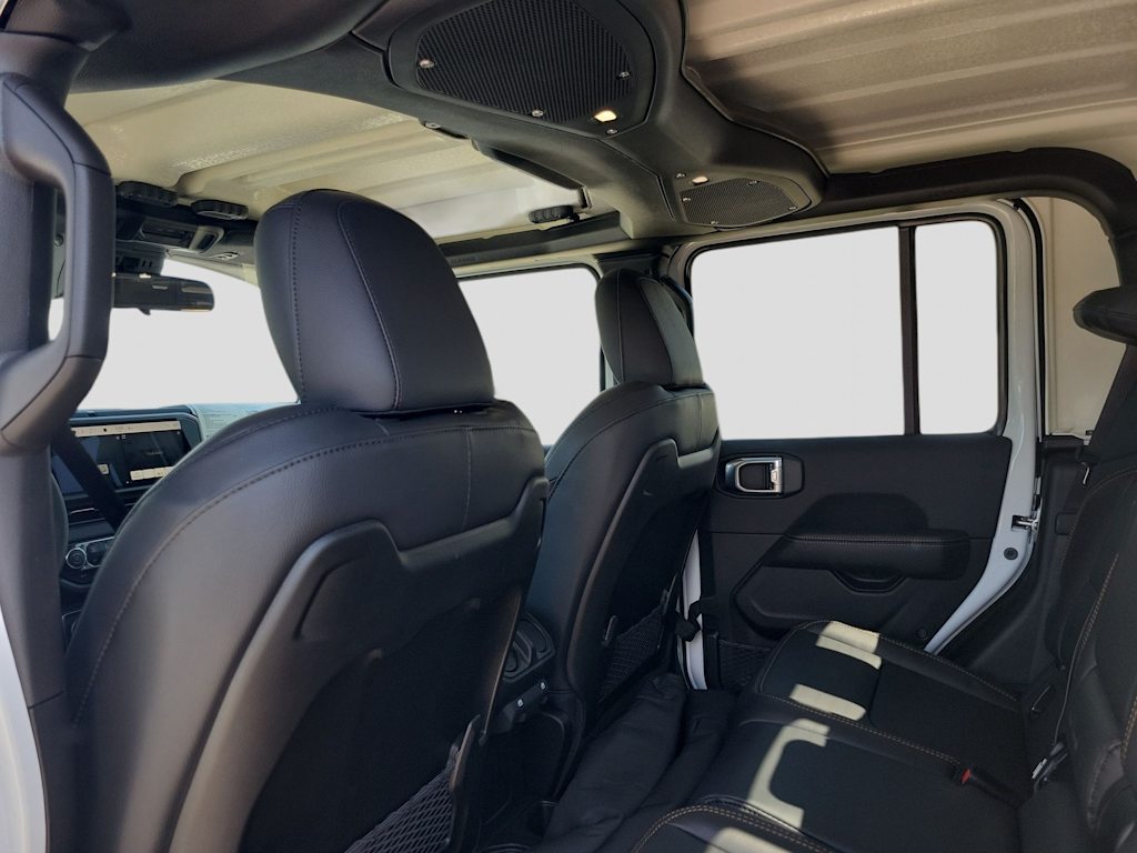 Thumbnail: 2026 Jeep Gladiator - 13