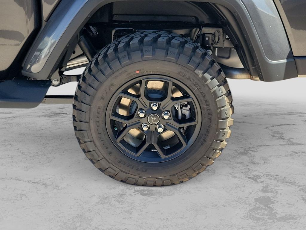 Thumbnail: 2026 Jeep Gladiator - 8