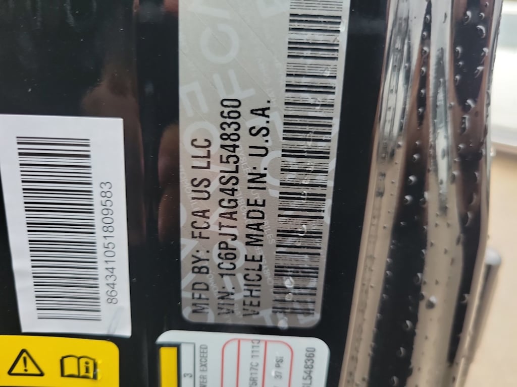 Thumbnail: 2025 Jeep Gladiator - 19