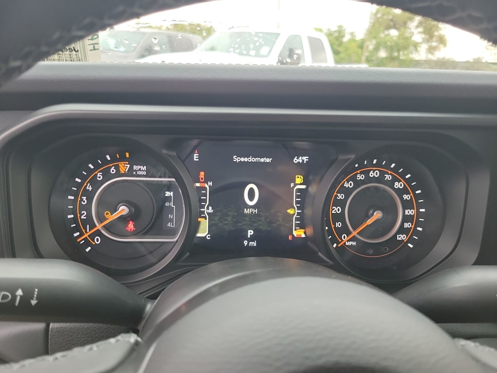 Thumbnail: 2025 Jeep Gladiator - 17