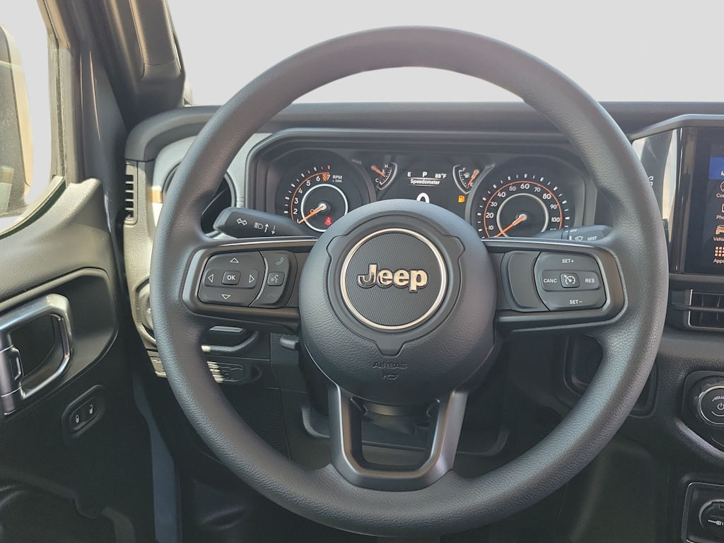 Thumbnail: 2026 Jeep Gladiator - 13