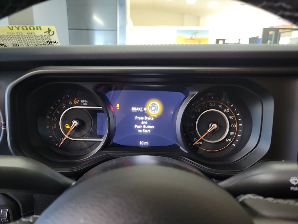 Thumbnail: 2025 Jeep Gladiator - 16