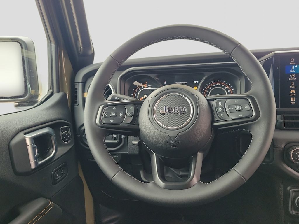 Thumbnail: 2026 Jeep Gladiator - 13