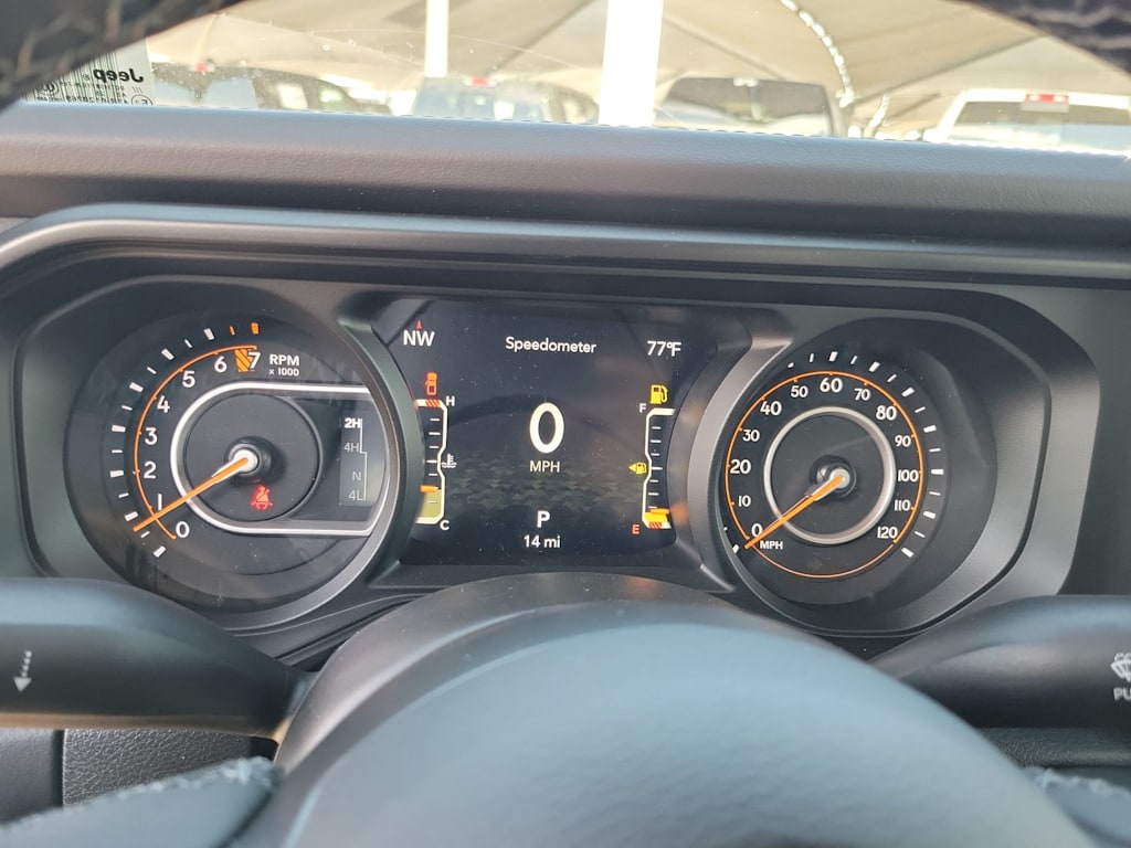 Thumbnail: 2025 Jeep Gladiator - 17