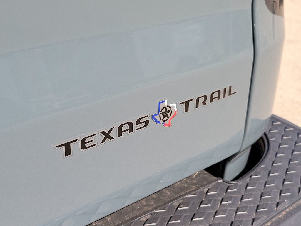 Thumbnail: 2025 Jeep Gladiator - 7