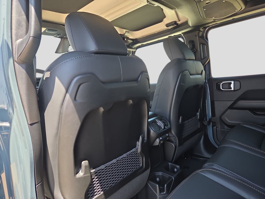 Thumbnail: 2026 Jeep Gladiator - 12