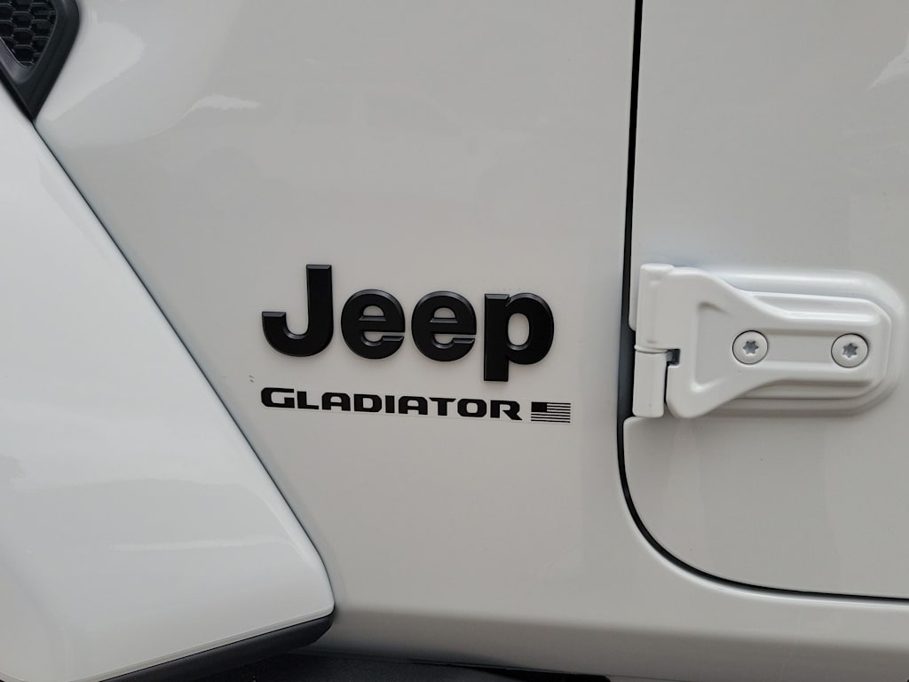 Thumbnail: 2026 Jeep Gladiator - 6