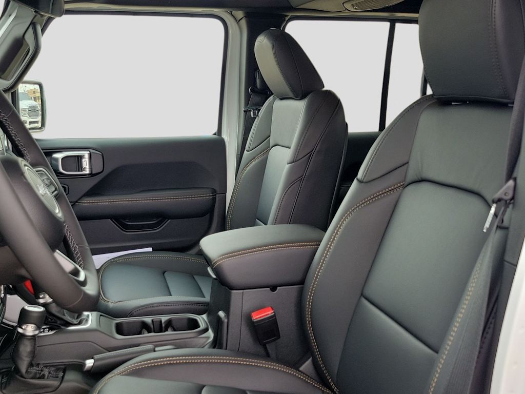 Thumbnail: 2026 Jeep Gladiator - 9