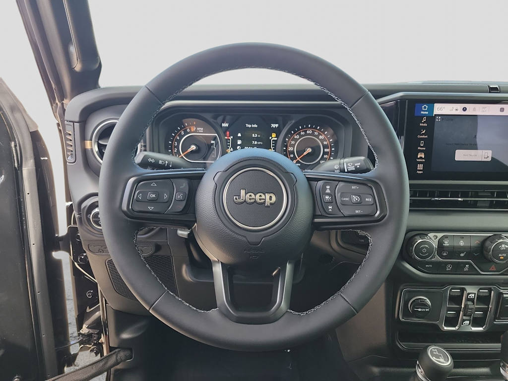 Thumbnail: 2026 Jeep Gladiator - 14