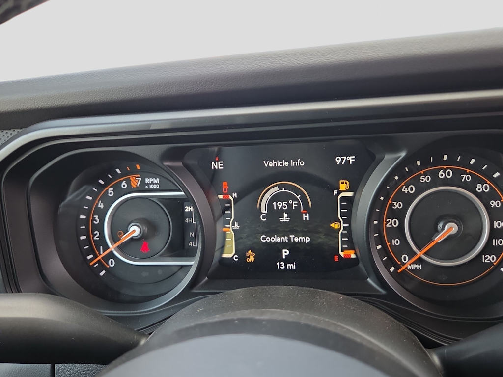 Thumbnail: 2026 Jeep Gladiator - 16