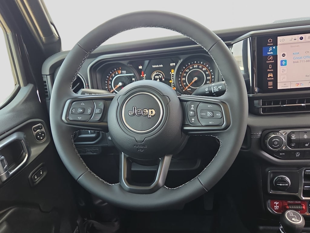 Thumbnail: 2026 Jeep Gladiator - 13