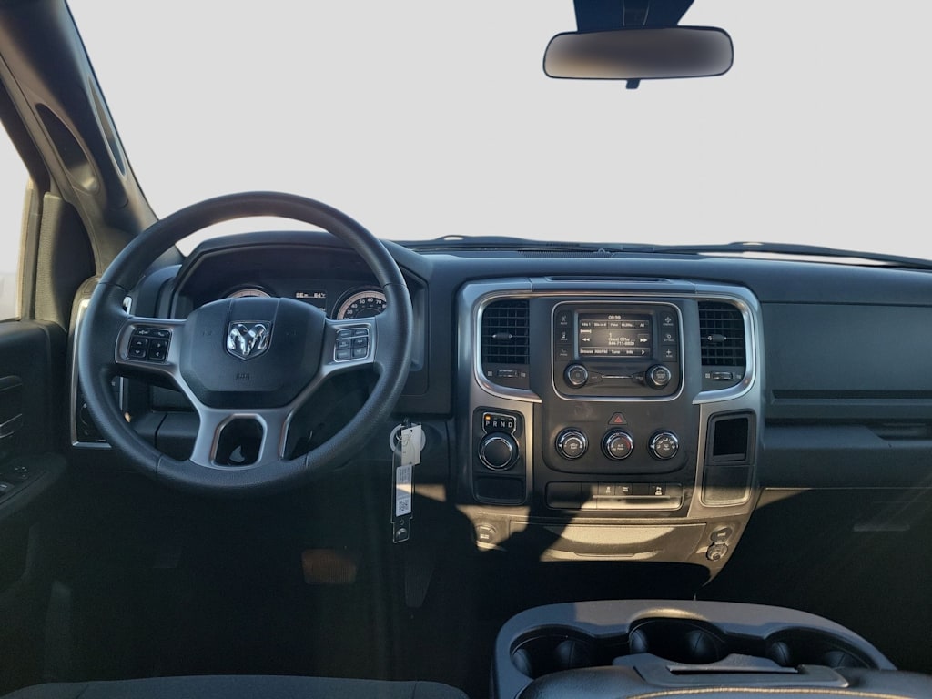 Thumbnail: 2024 RAM 1500 - 10