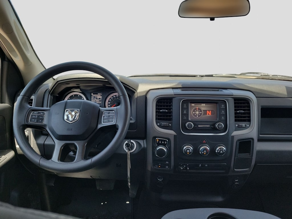 Thumbnail: 2024 RAM 1500 Classic - 11
