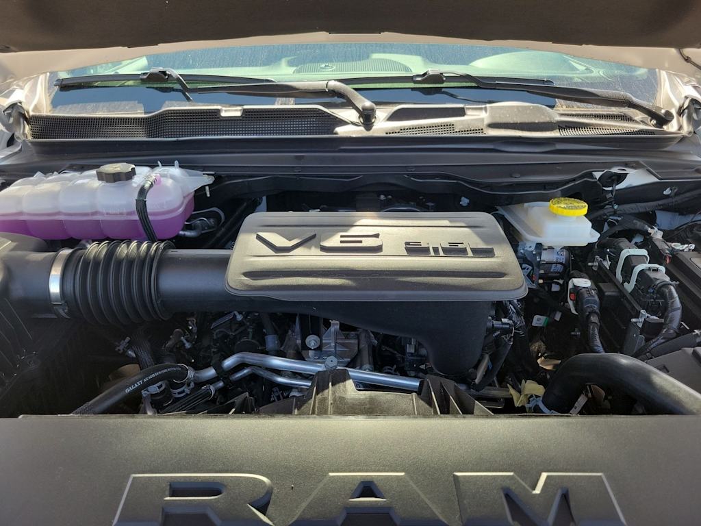 Thumbnail: 2026 RAM 1500 - 9