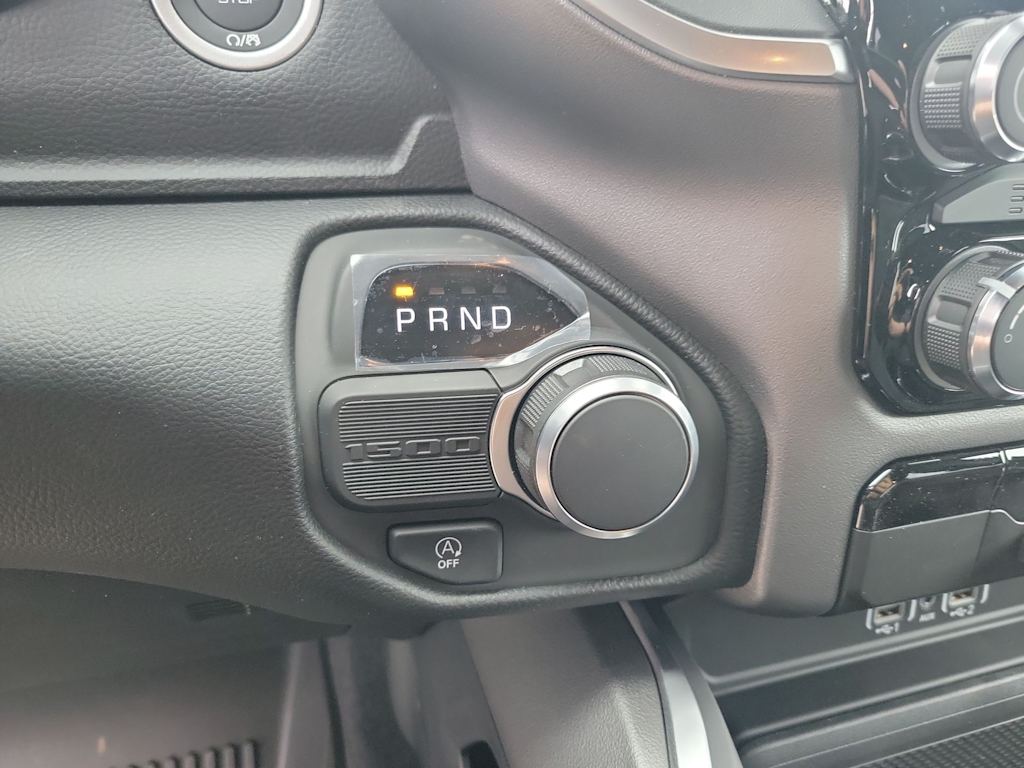 Thumbnail: 2026 RAM 1500 - 16