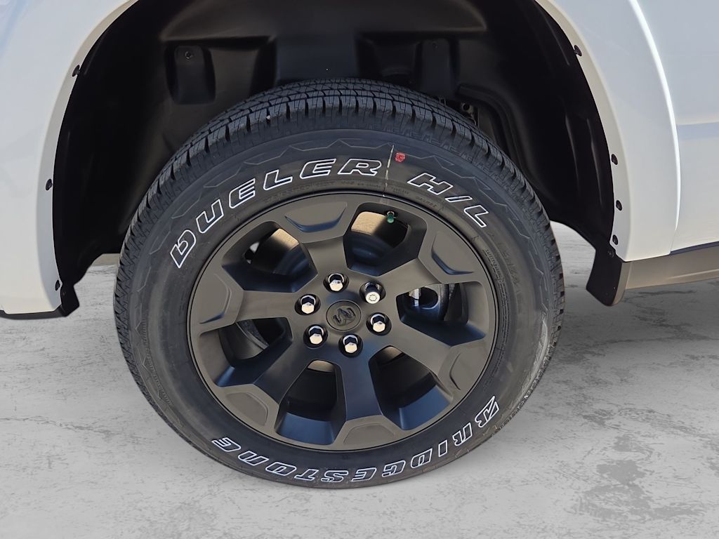 Thumbnail: 2026 RAM 1500 - 8