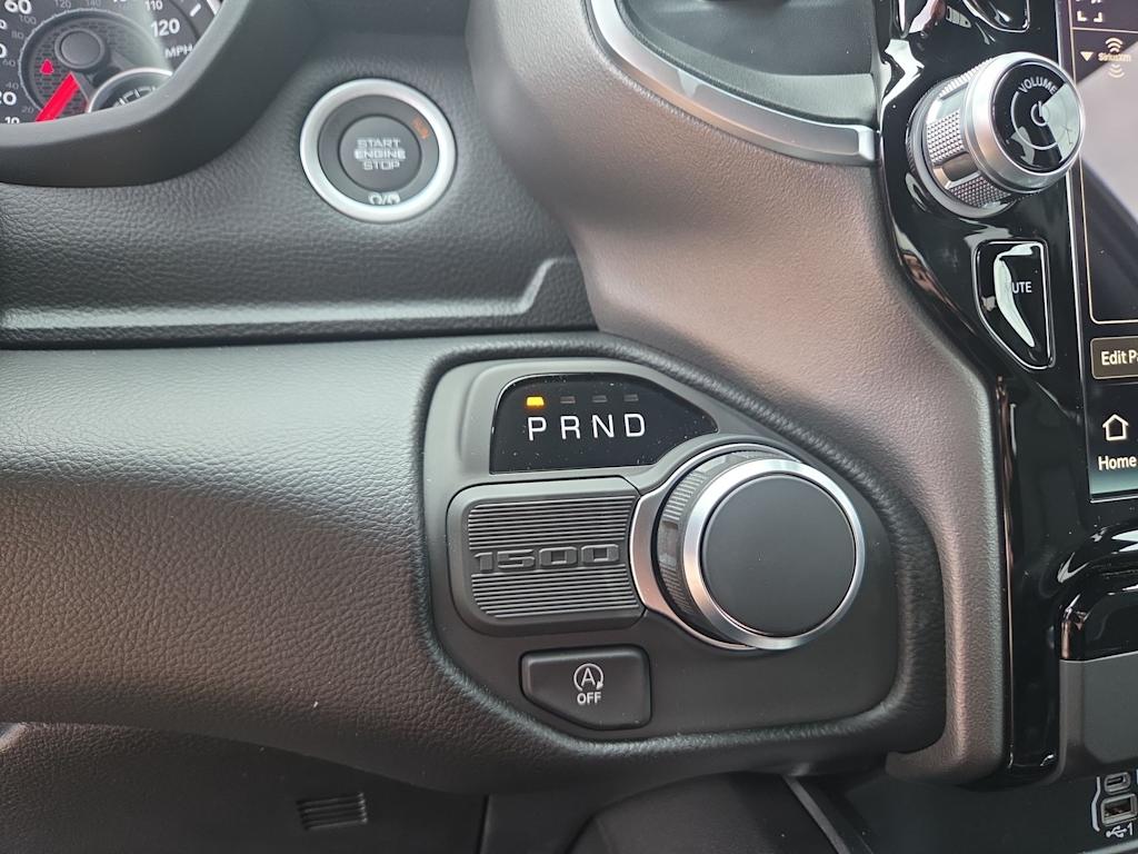Thumbnail: 2026 RAM 1500 - 23