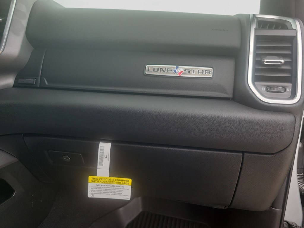 Thumbnail: 2026 RAM 1500 - 23