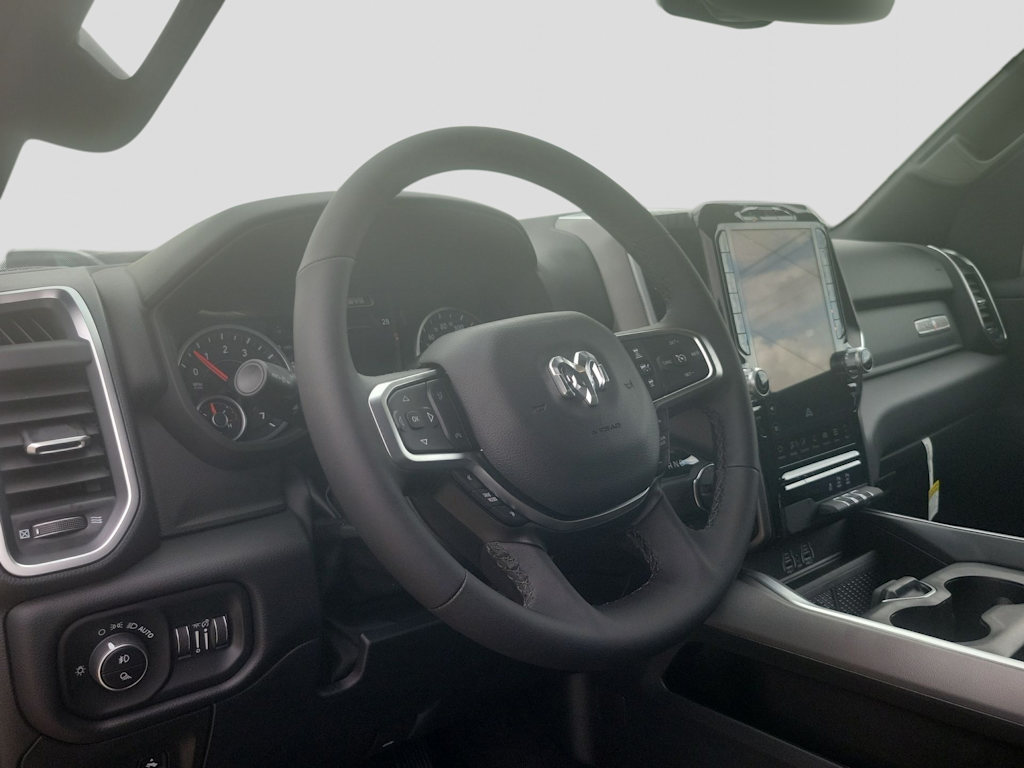 Thumbnail: 2026 RAM 1500 - 2