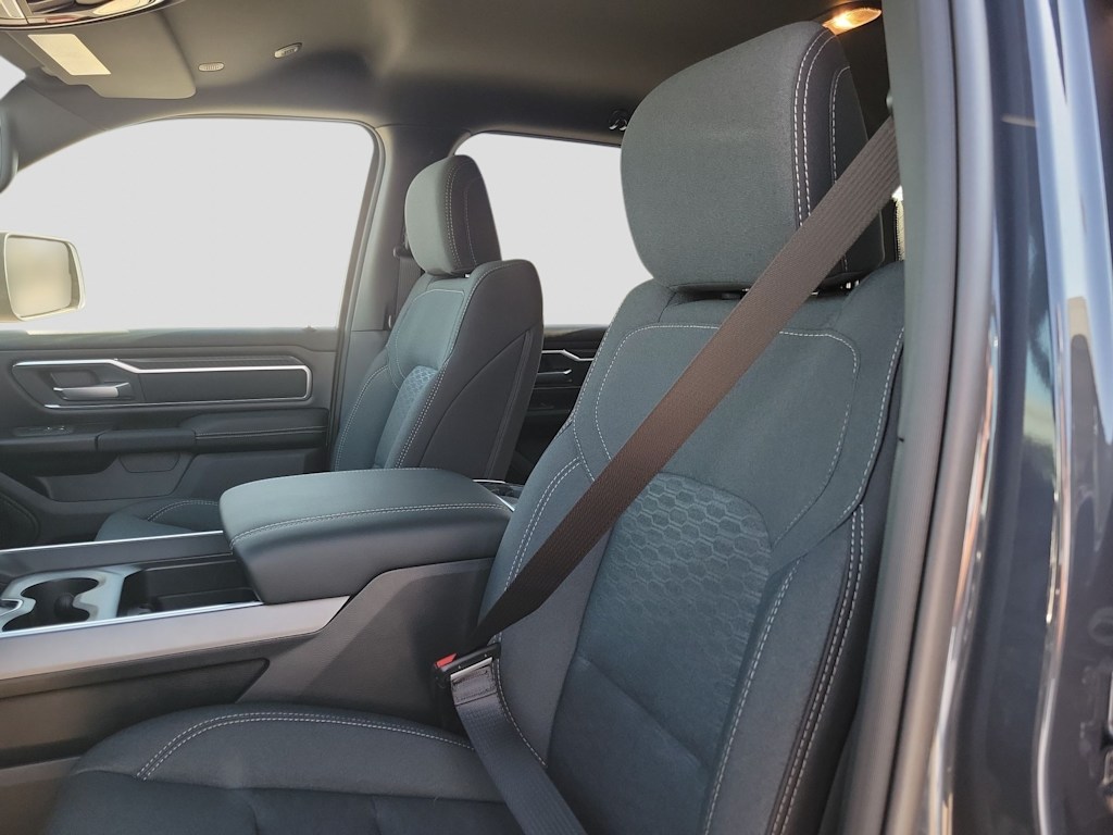 Thumbnail: 2026 RAM 1500 - 11