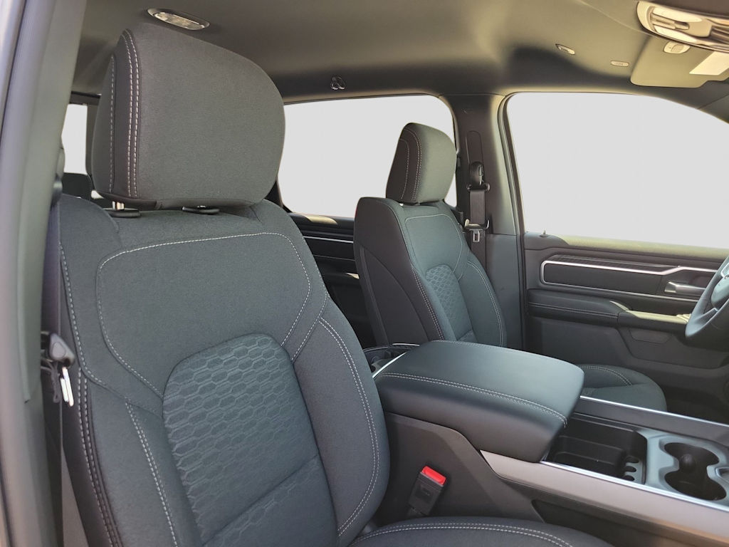 Thumbnail: 2026 RAM 1500 - 11