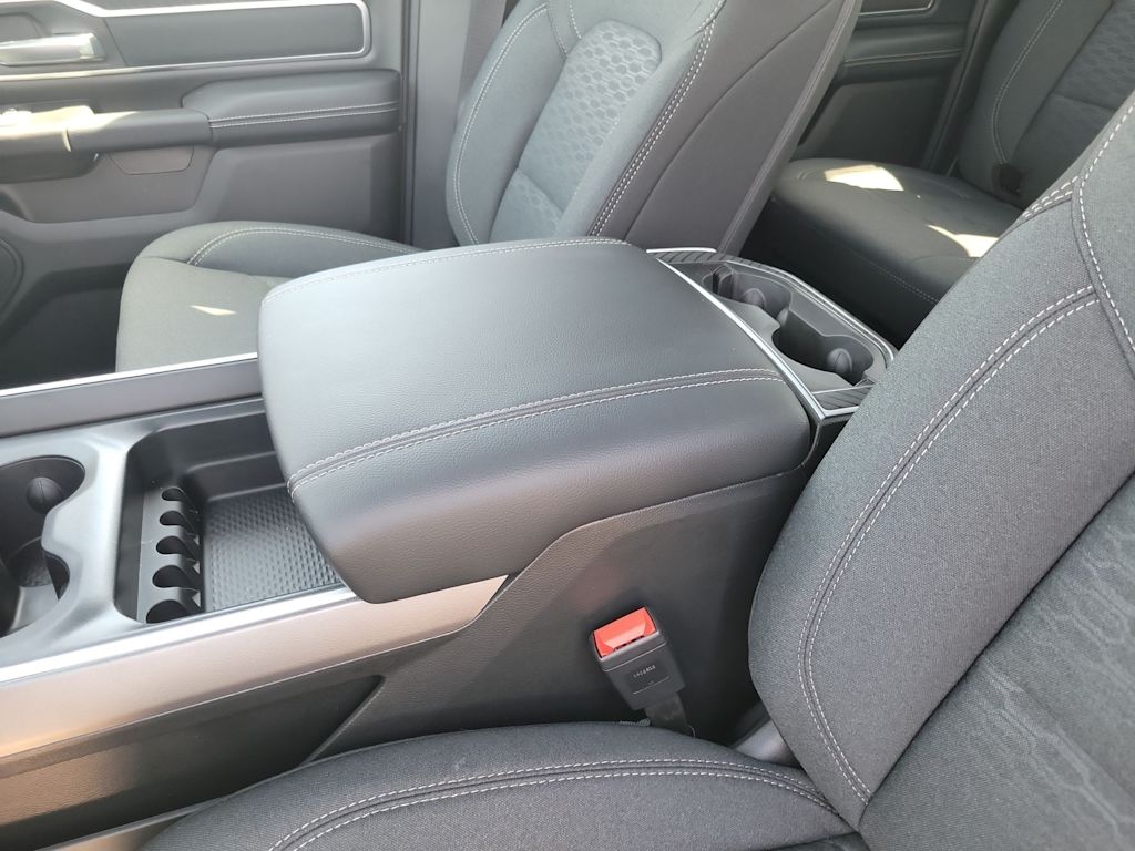 Thumbnail: 2026 RAM 1500 - 25
