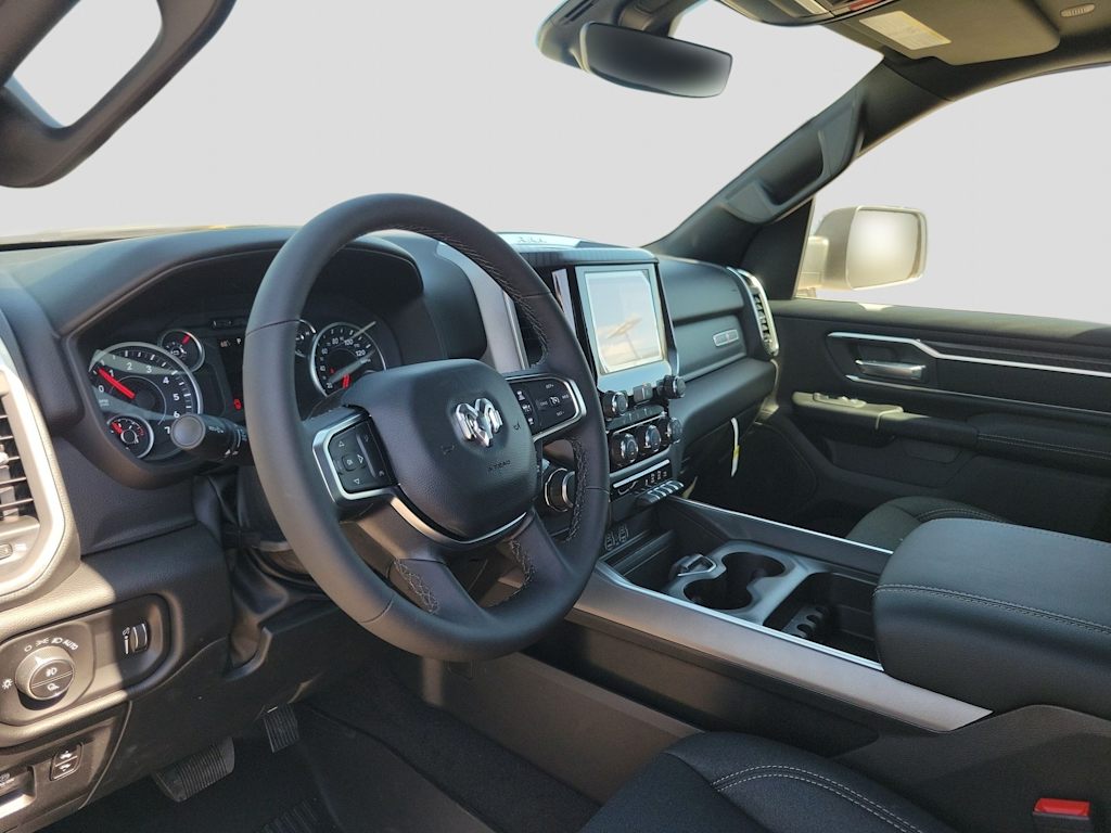 Thumbnail: 2026 RAM 1500 - 2