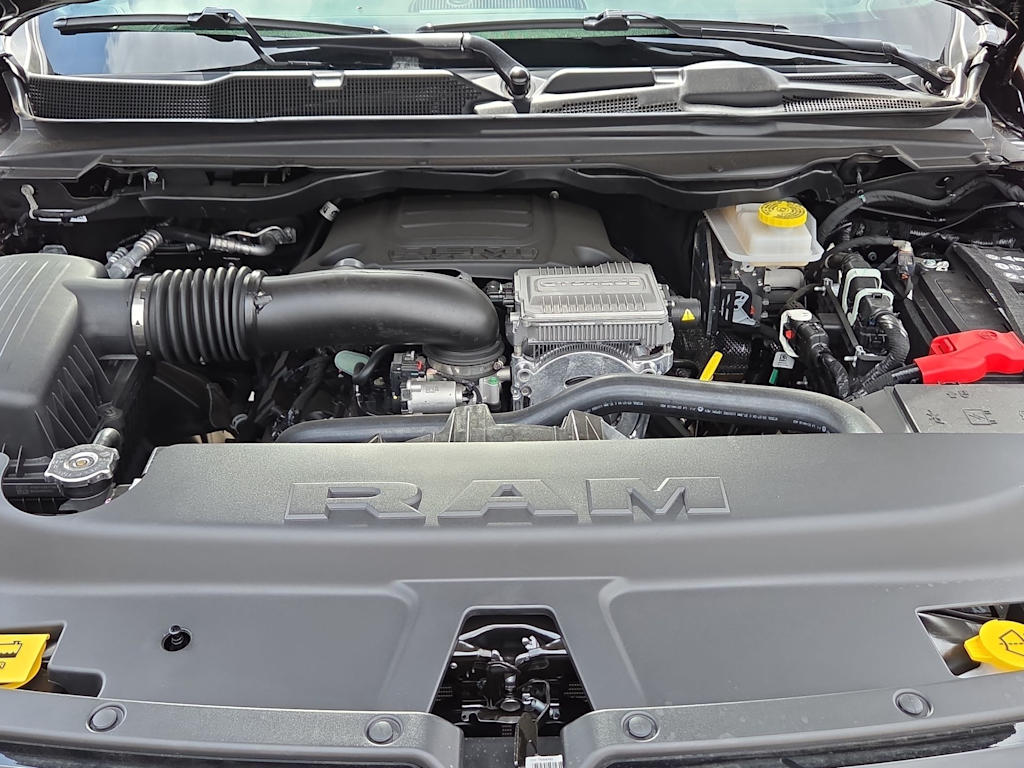 Thumbnail: 2026 RAM 1500 - 9
