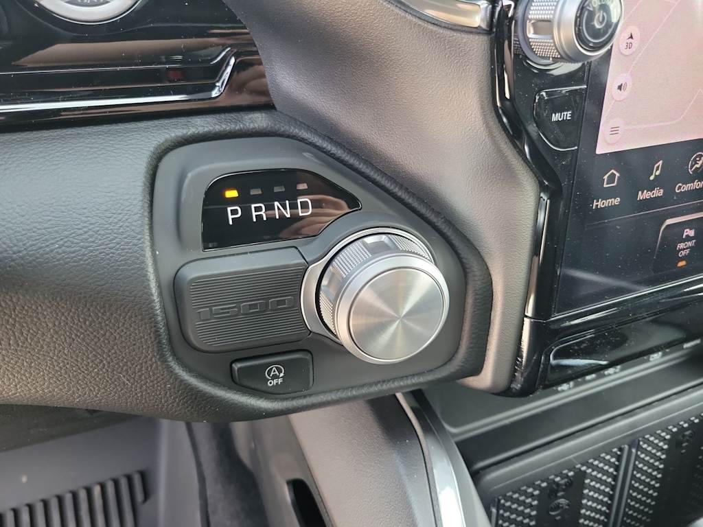 Thumbnail: 2026 RAM 1500 - 24