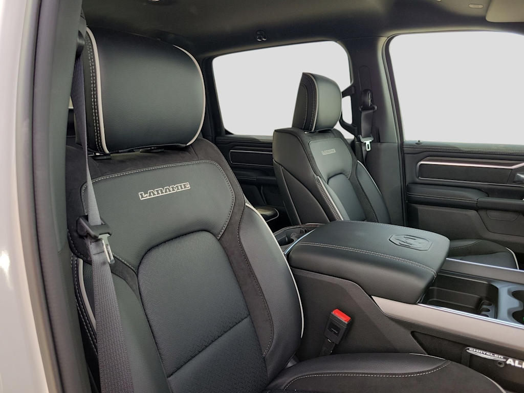 Thumbnail: 2026 RAM 1500 - 11