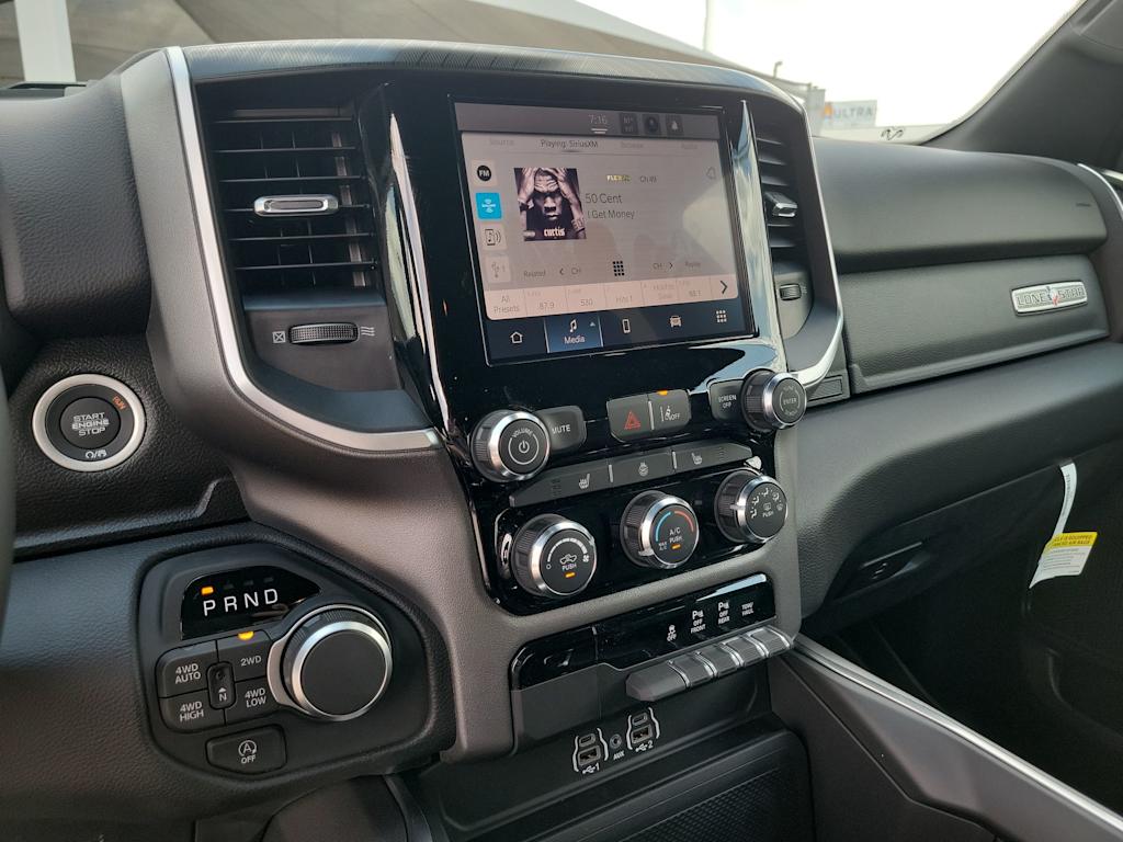 Thumbnail: 2025 RAM 1500 - 21