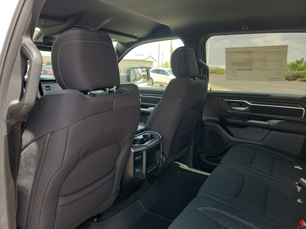 Thumbnail: 2025 RAM 1500 - 11