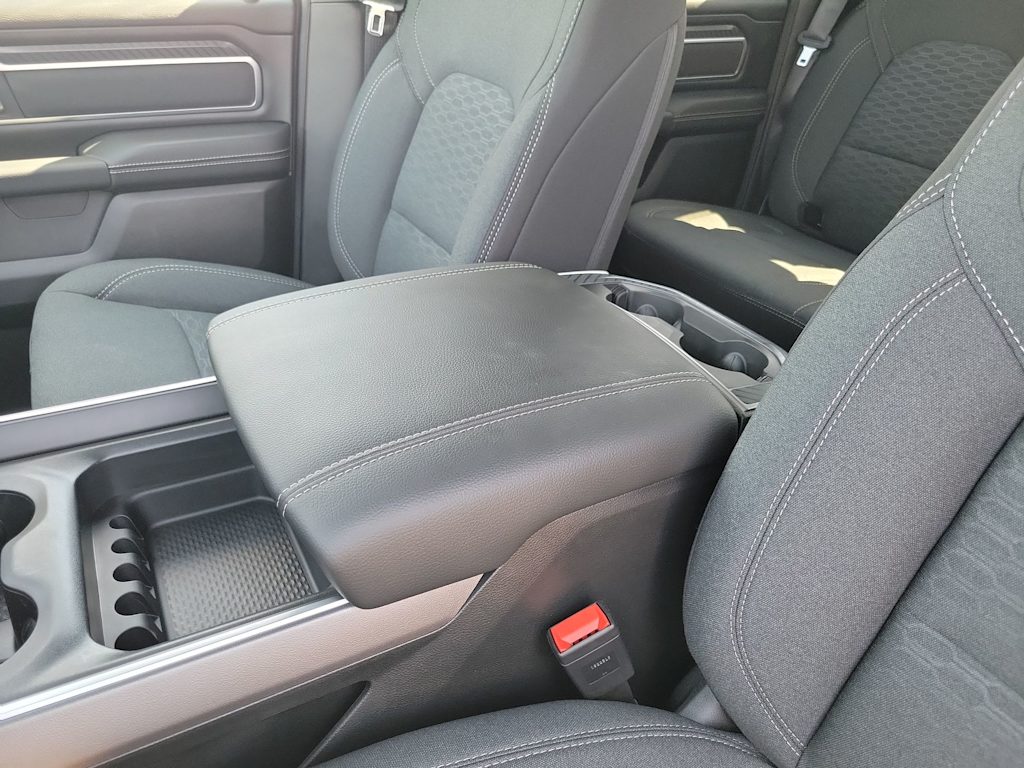 Thumbnail: 2025 RAM 1500 - 21