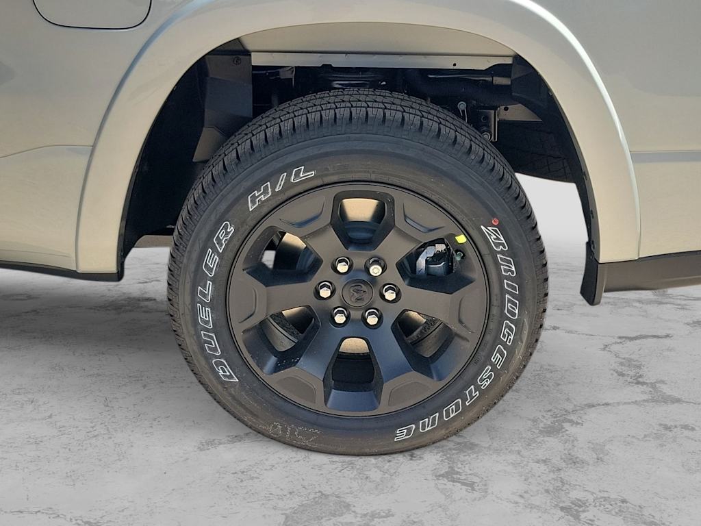 Thumbnail: 2026 RAM 1500 - 7