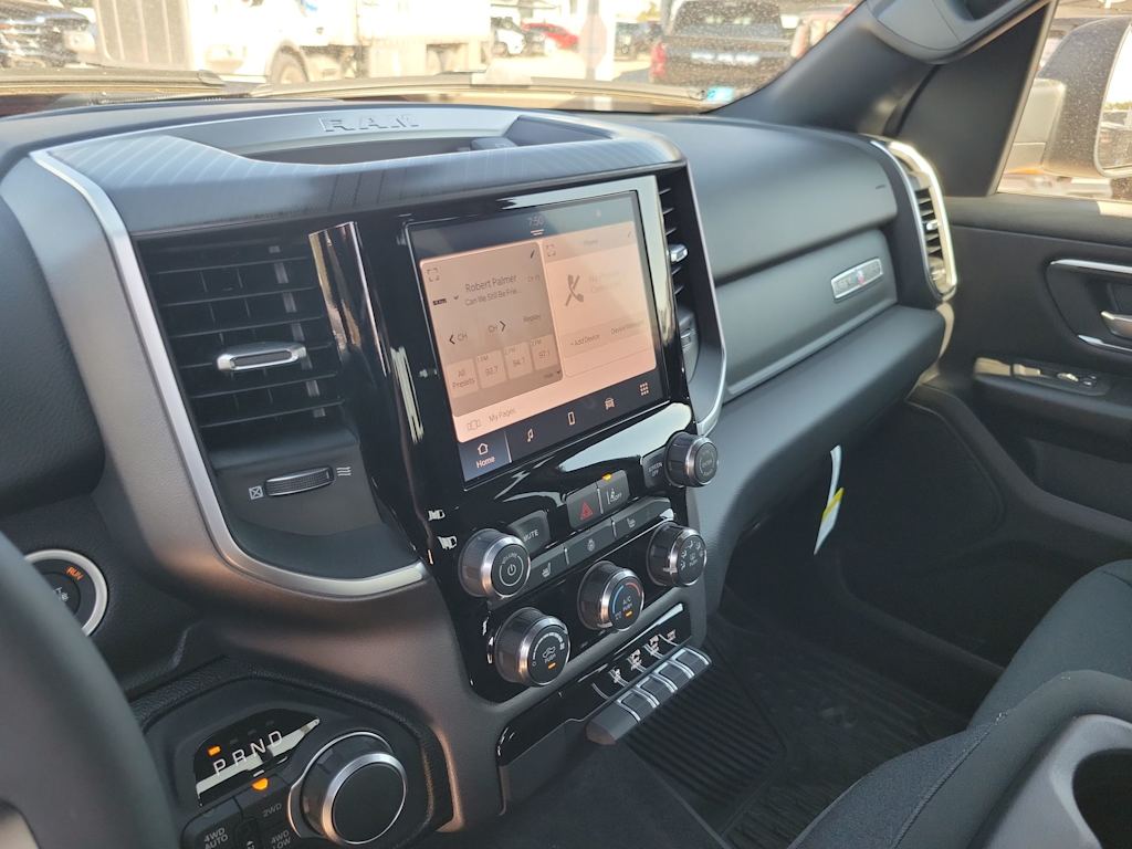 Thumbnail: 2025 RAM 1500 - 15