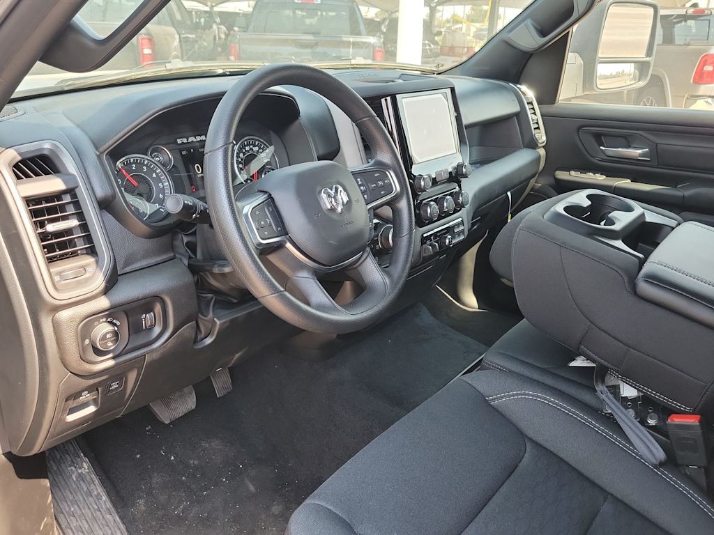 Thumbnail: 2025 RAM 1500 - 2