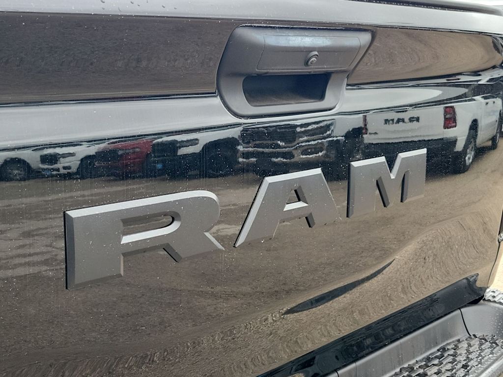 Thumbnail: 2026 RAM 1500 - 7