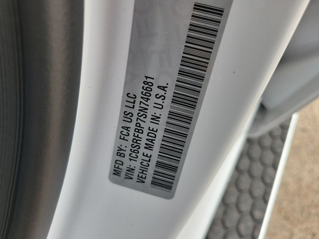 Thumbnail: 2025 RAM 1500 - 18