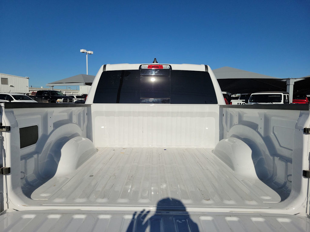 Thumbnail: 2025 RAM 1500 - 21