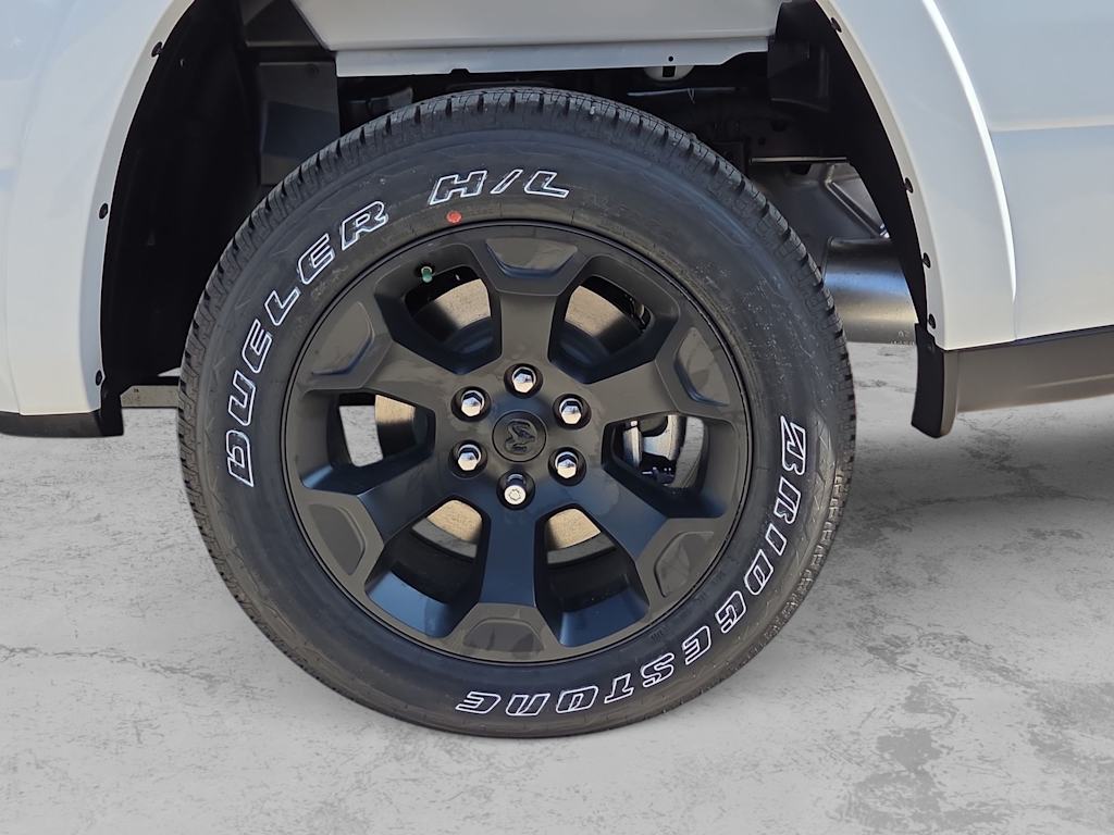 Thumbnail: 2026 RAM 1500 - 6