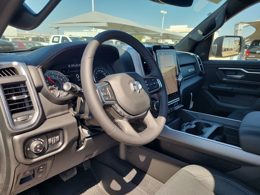 Thumbnail: 2026 RAM 1500 - 2